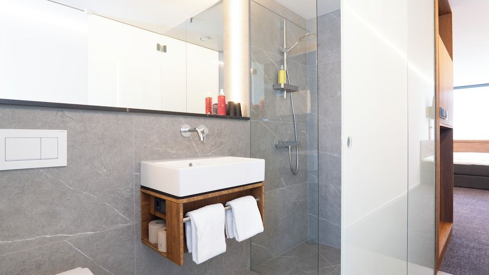 TIN INN Hückelhoven Comfort Double Room, Non Smoking, Refrigerator 7