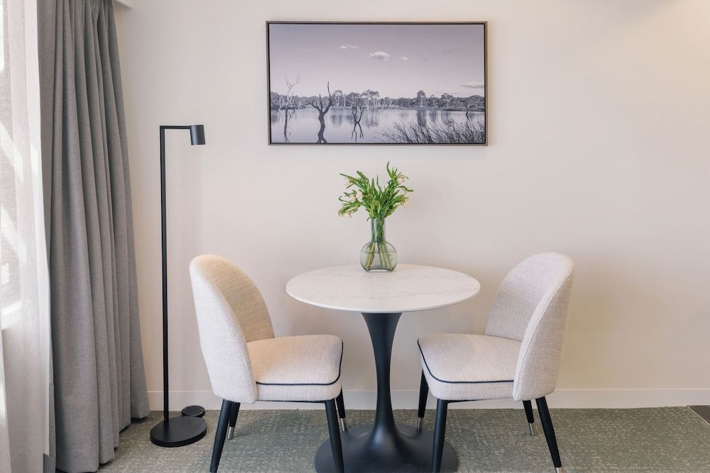 Punthill Tuggeranong One Bedroom Apartment - Accessible 6