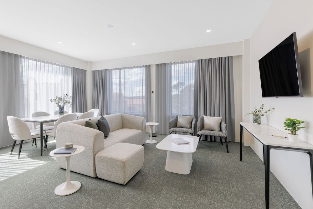 Punthill Tuggeranong Three Bedroom Apartment - Interconnecting 8