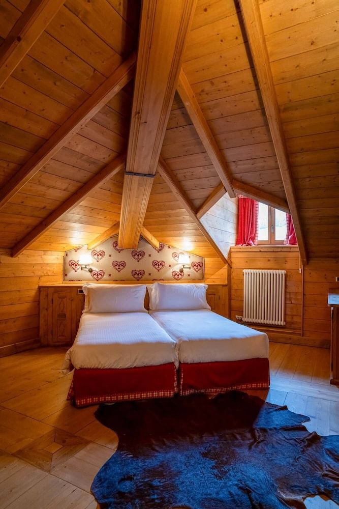 Hotel Breithorn Room Prestige 2