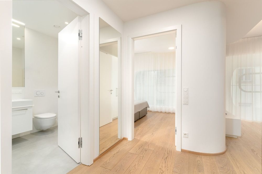 One - Bedroom Comfort Suite