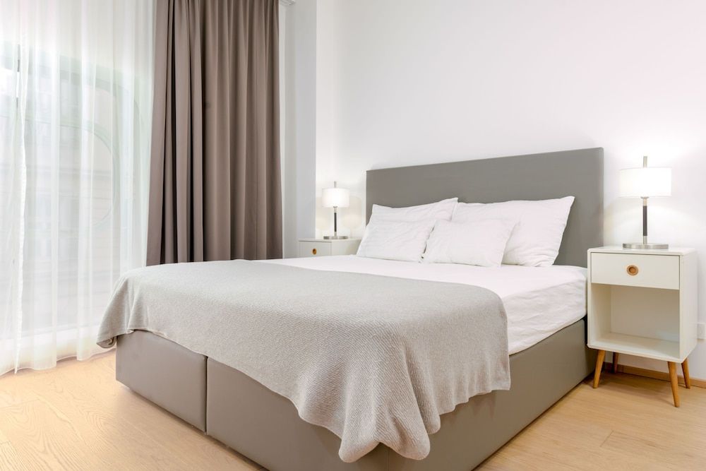 One - Bedroom Deluxe Suite