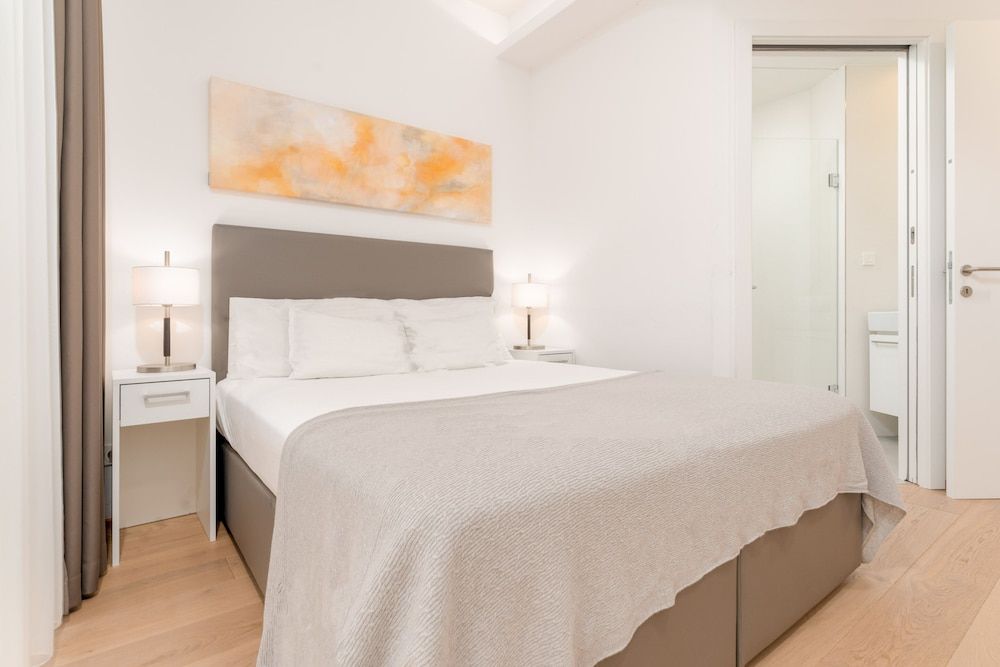 One - Bedroom Panorama Suite