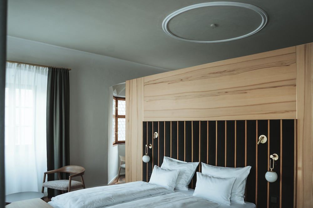 Arthotel Lasserhaus Luxury Suite, 1 King Bed, City View, Mezzanine