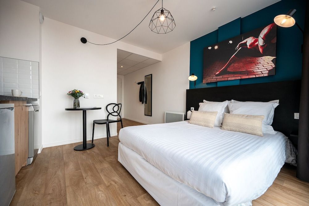 Nemea Appart Hotel Coliseum Amiens Centre