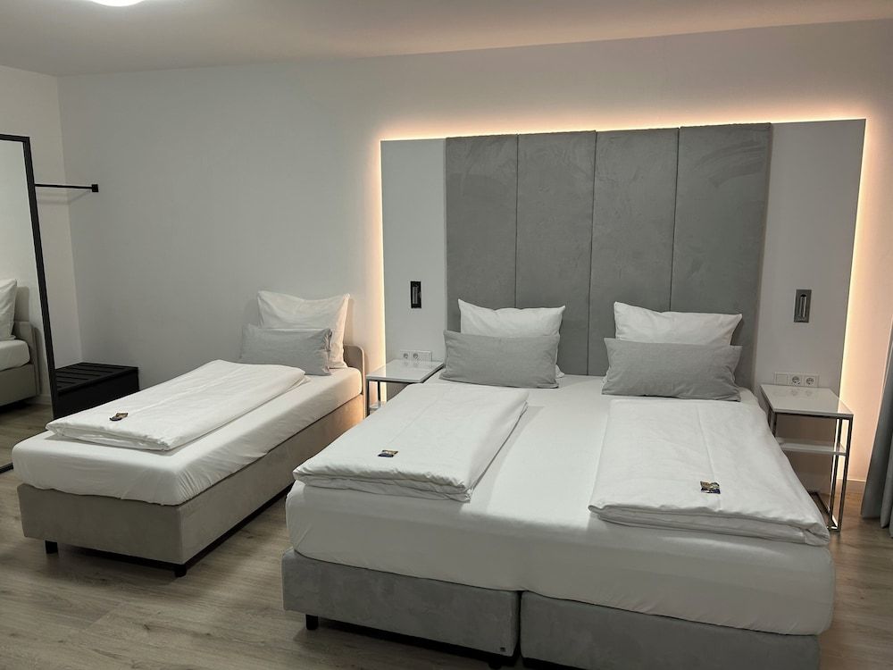 Premium Triple Room