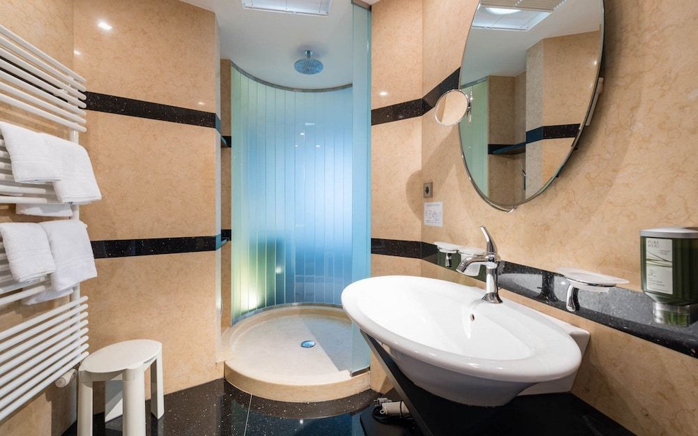 Suite Heaven