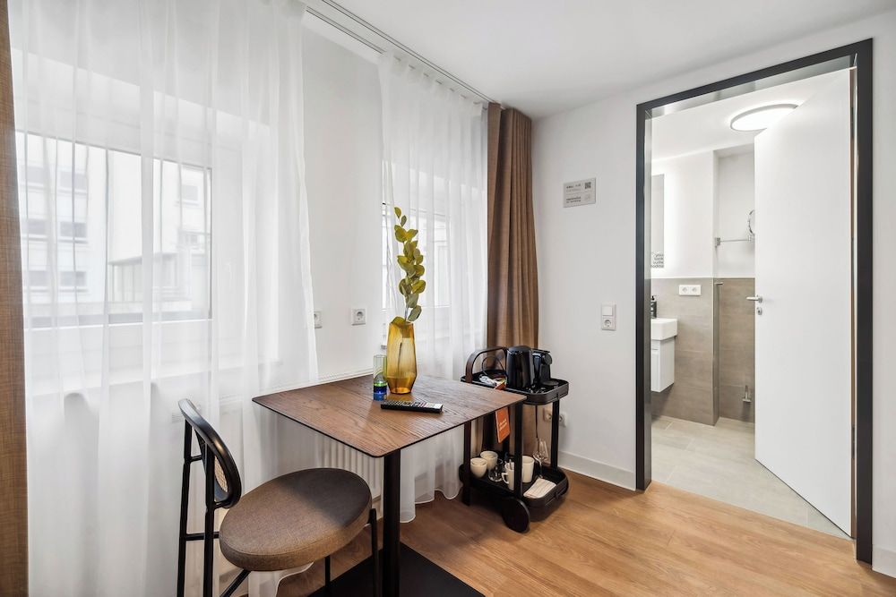 Limehome Kassel Wilhelmsstraße Single Room 7