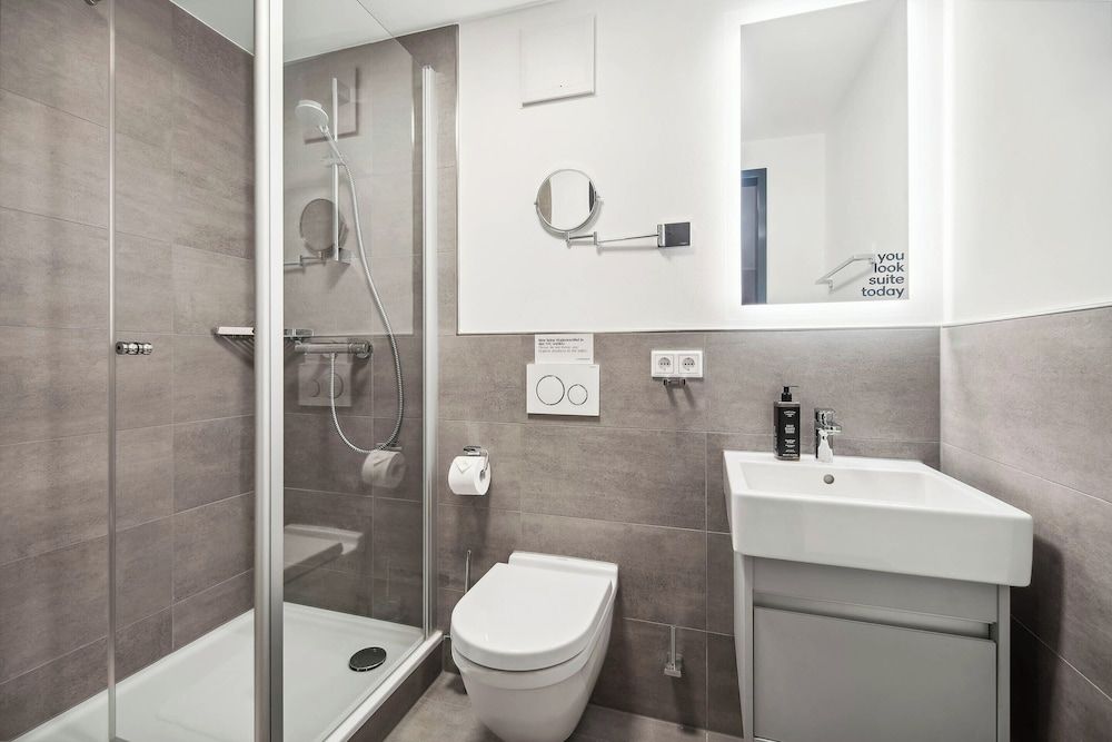 Limehome Kassel Wilhelmsstraße Comfort Suite 6