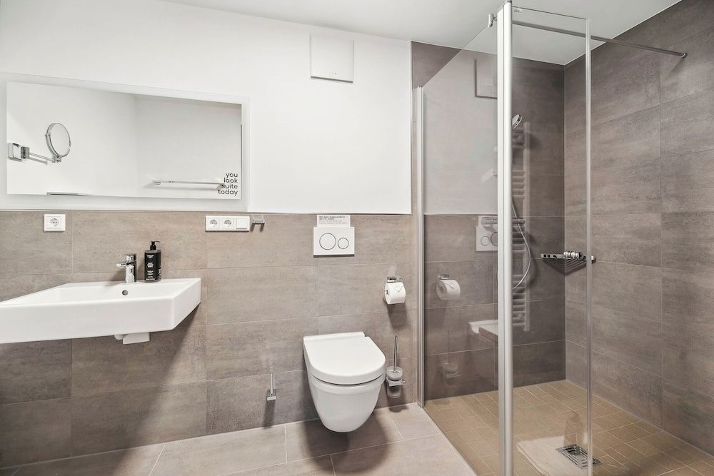 Limehome Kassel Wilhelmsstraße Comfort Suite (barrier free) 7