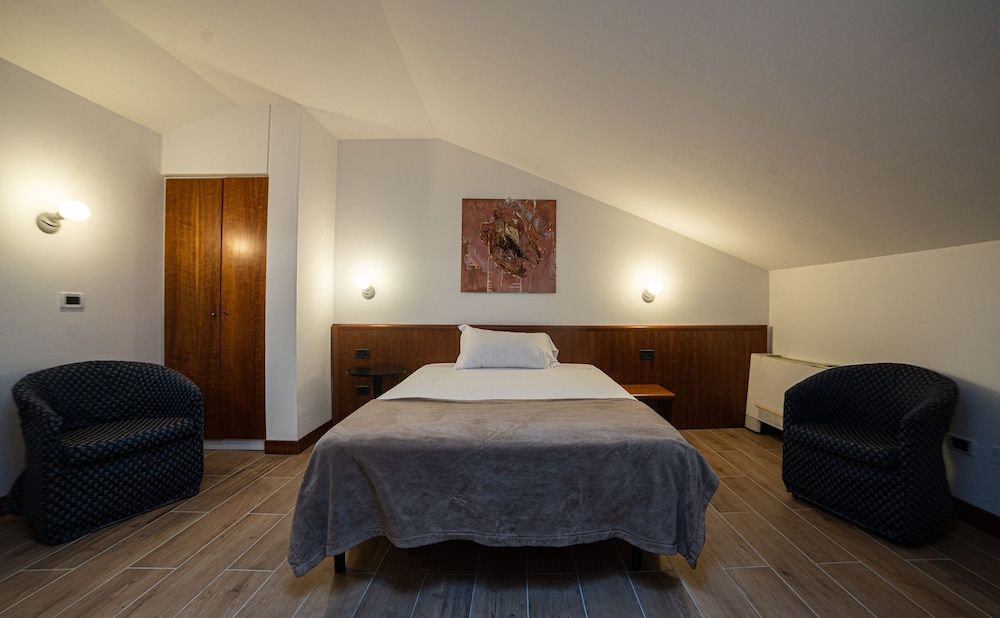 Comfort Single Room