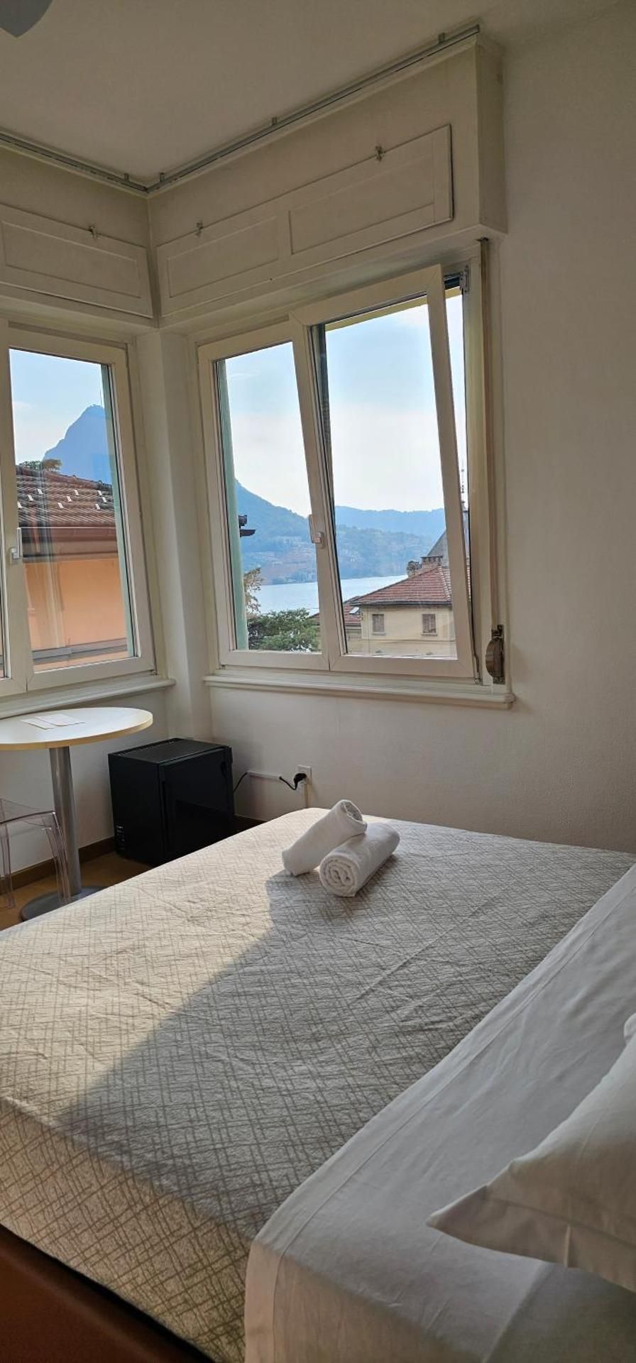 Double Room with Lake View