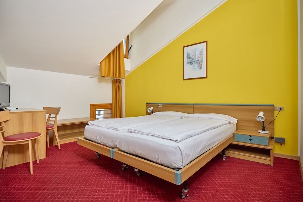 Economy Double or Twin Room