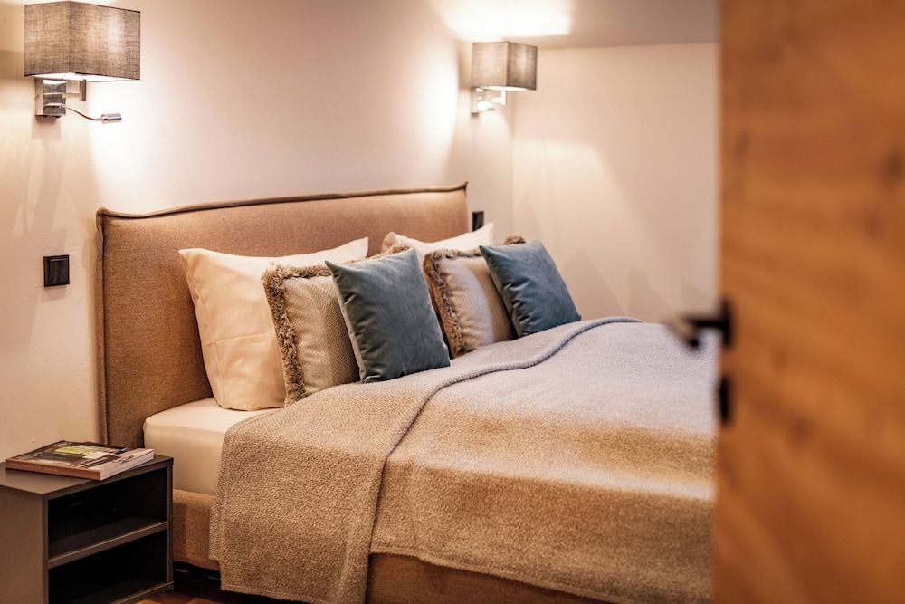 Das Lambacher Gallery Room 5