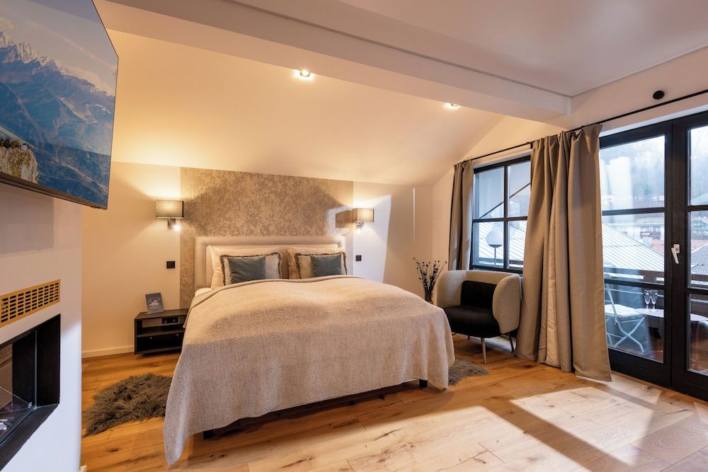 Das Lambacher Gallery Room 3