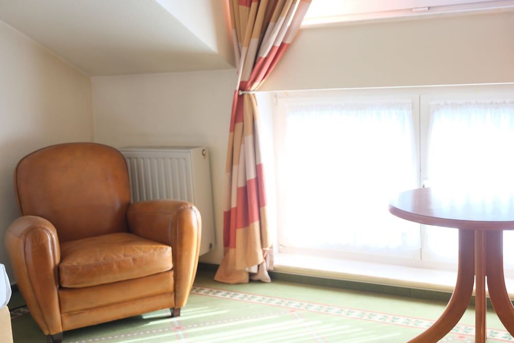 Vivotel Buerer Hof Standard Single Room 8