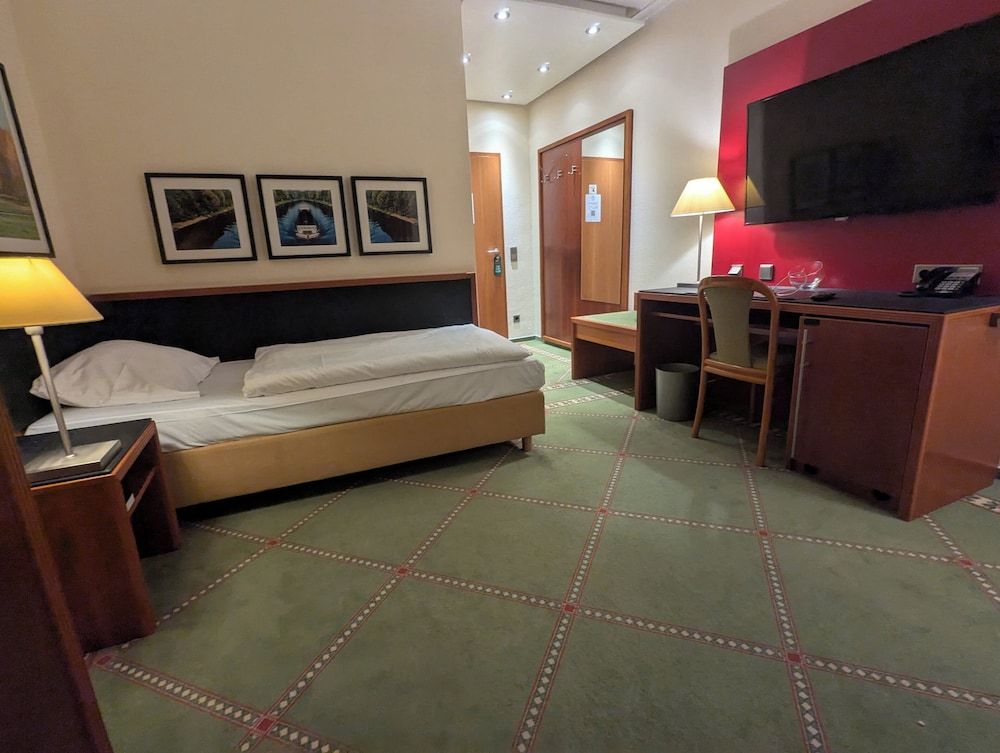 Vivotel Buerer Hof Standard Single Room 2