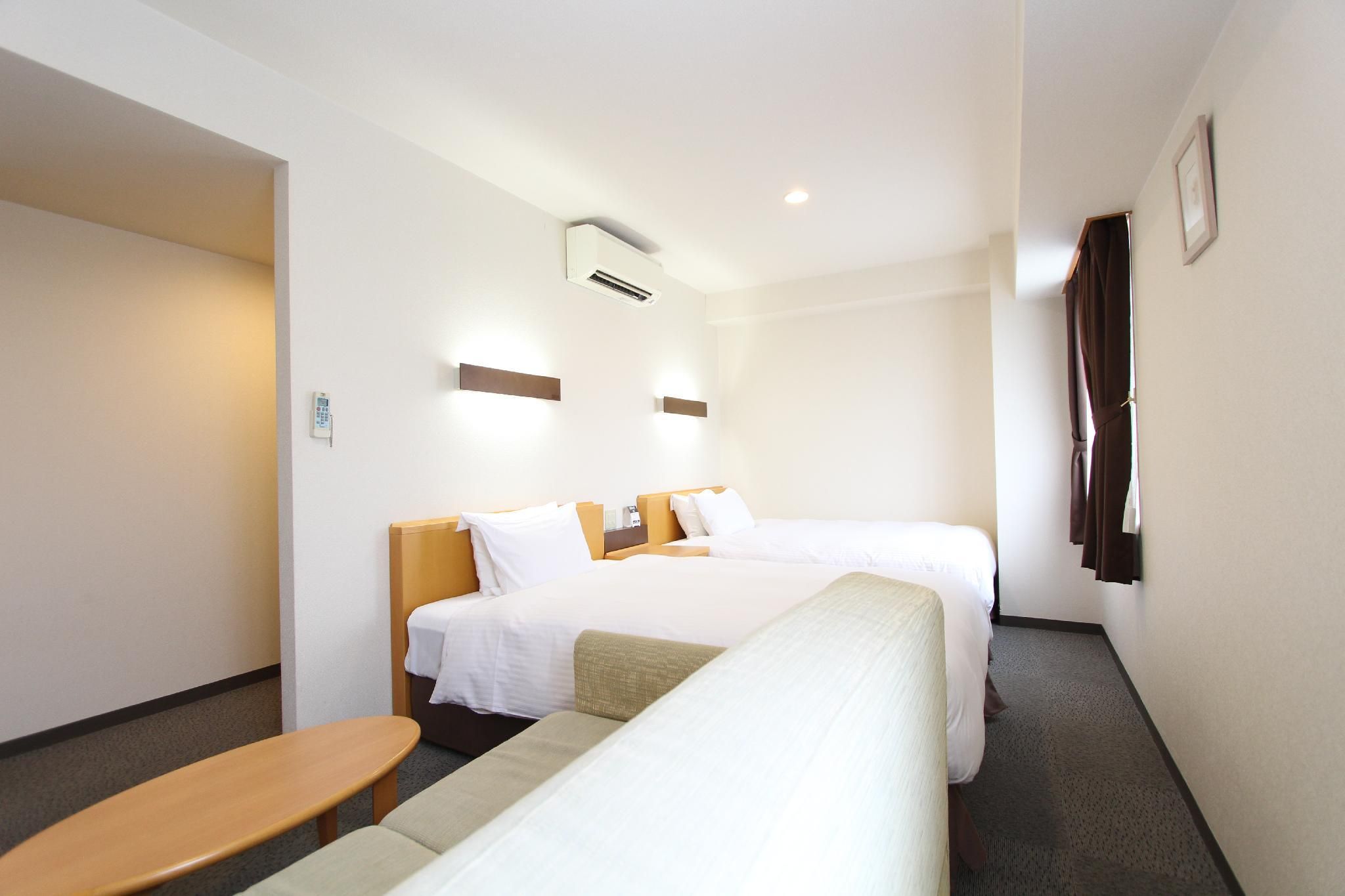 Twin Room Non-Smoking
