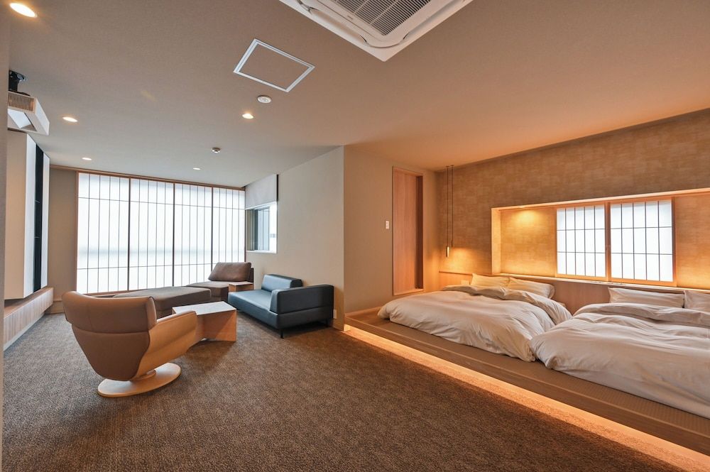 Premium modern Japanese-Western-style twinRoom with indoor hot spring bath "yabukita