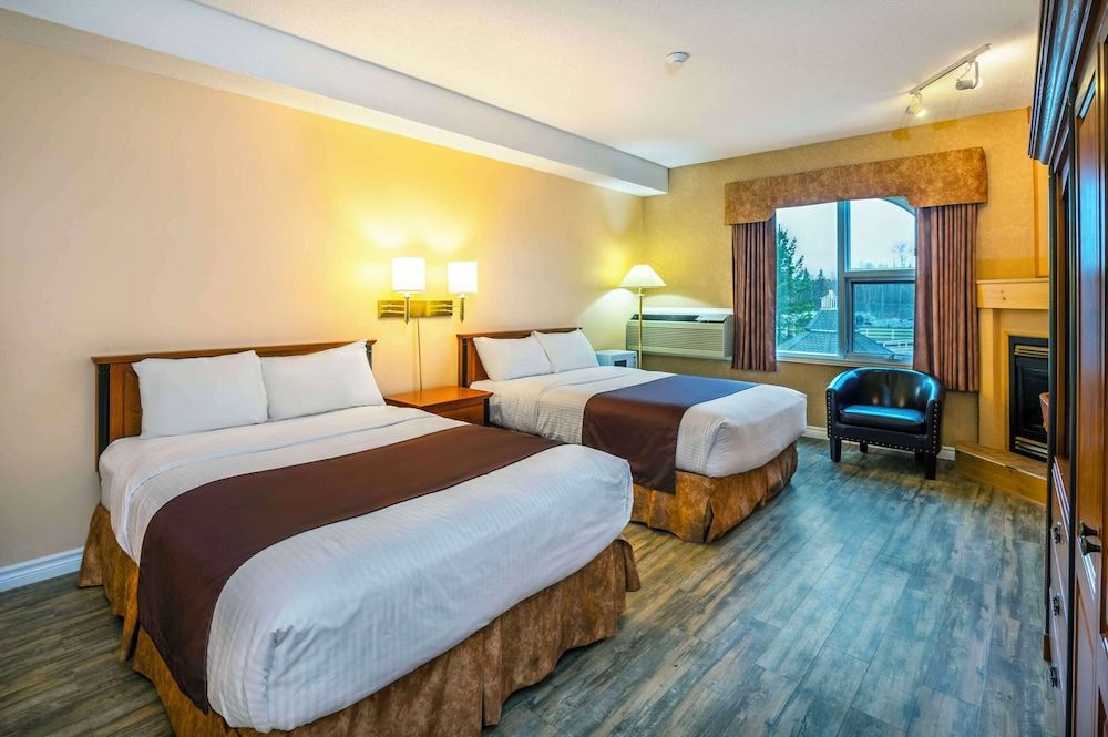 Standard Room, 2 Double Beds, Non Smoking, Fireplace