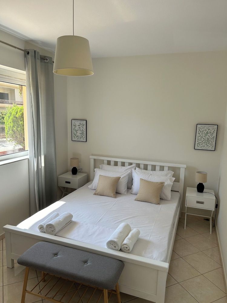 Mesogaia Home Comfort Apartment, City View 2