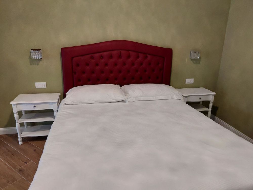 Elite Suite