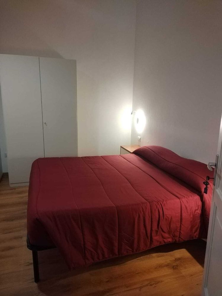 La Fenice A.C. Business Triple Room 4