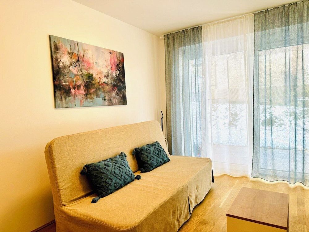 Reload by BestChoice - Parking - Self Check-in Family Studio Suite, Balcony, Courtyard View 5