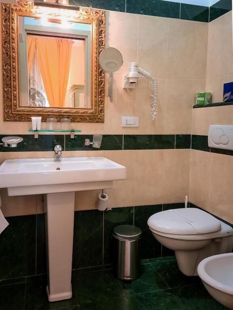 B&B Joan's Heritage Superior Double Room 10