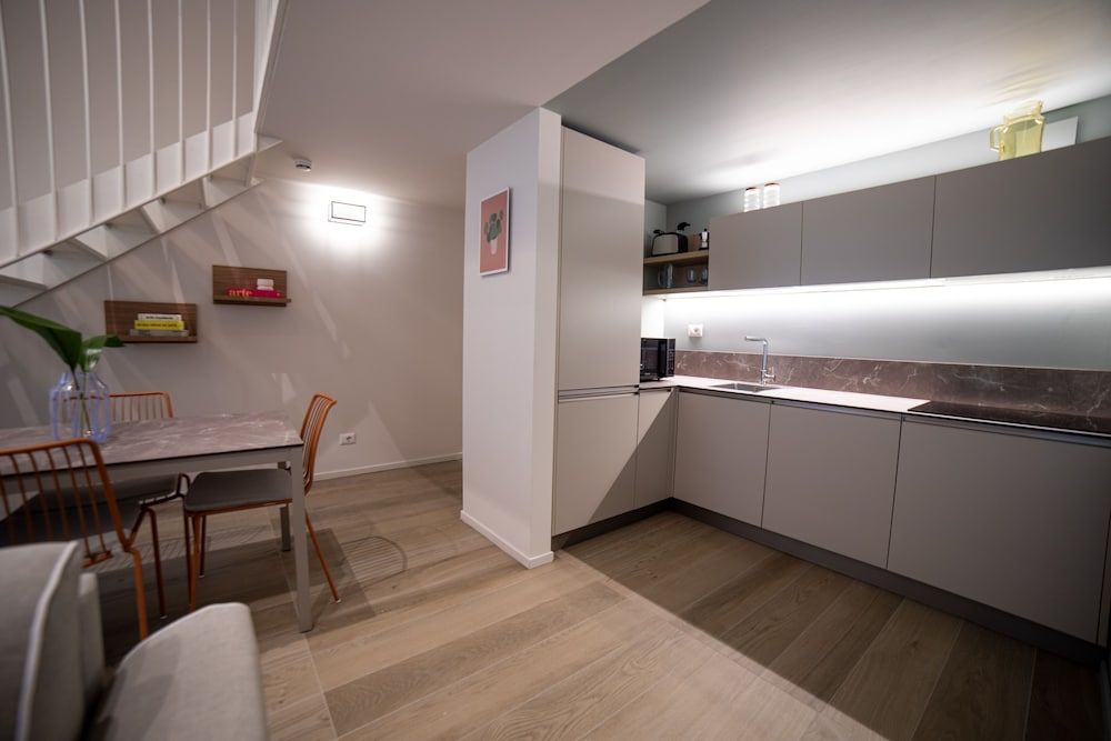 Be Mate Torino Centro Deluxe Duplex, Terrace 6