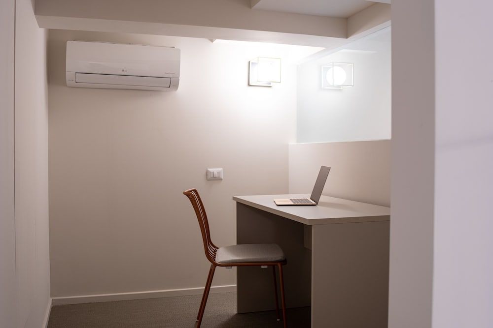 Be Mate Torino Centro Deluxe Duplex, Terrace 8