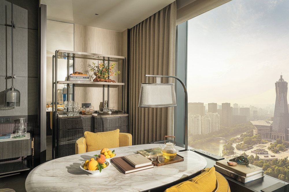 Premier Room, 2 Double Beds, Canal View (Grand)