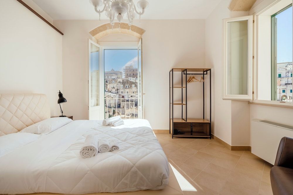 Deluxe Double Room, Private Bathroom, City View