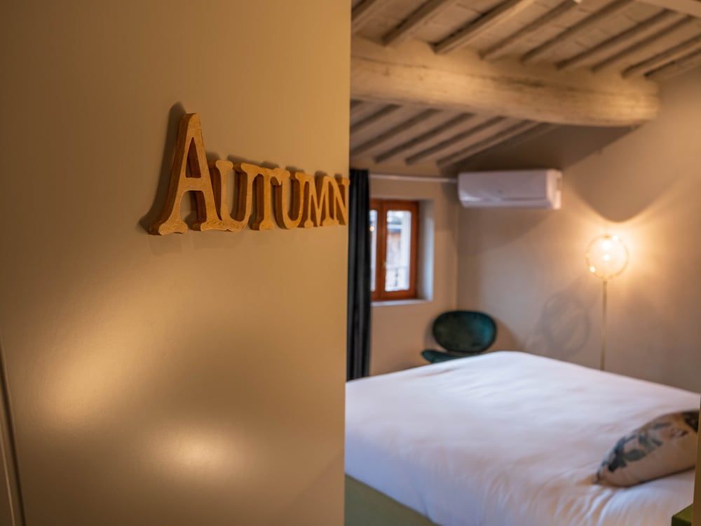 Romantic Room