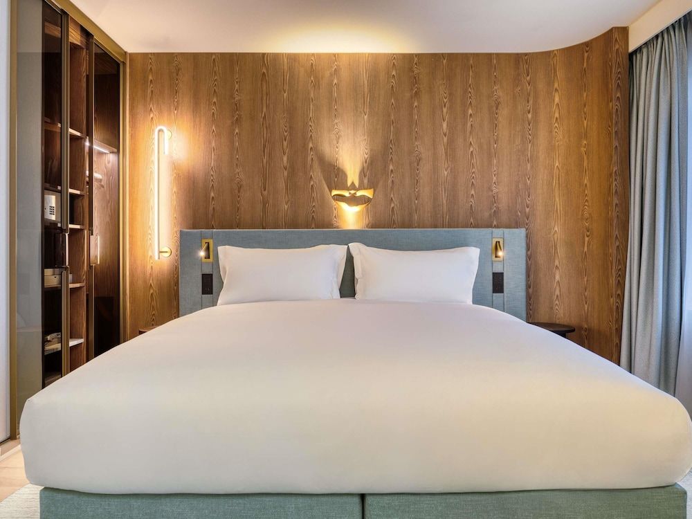 Mövenpick hotel Brussels Airport Junior Suite, 1 King Bed (Executive) 4