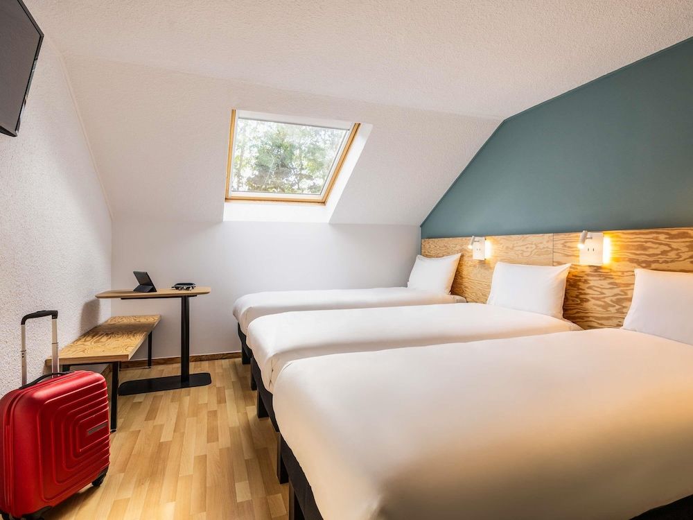 greet Brussels Airport Zaventem Family Room, 3 Twin Beds (Greet) 2