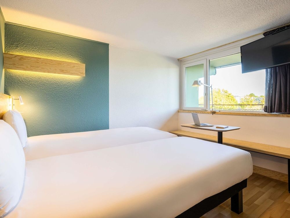Room, 2 Twin Beds
