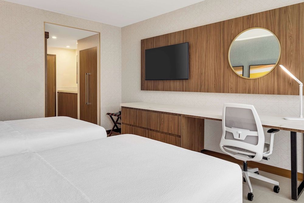 Hilton Garden Inn San Jose Airport City Mall Room, 2 Double Beds