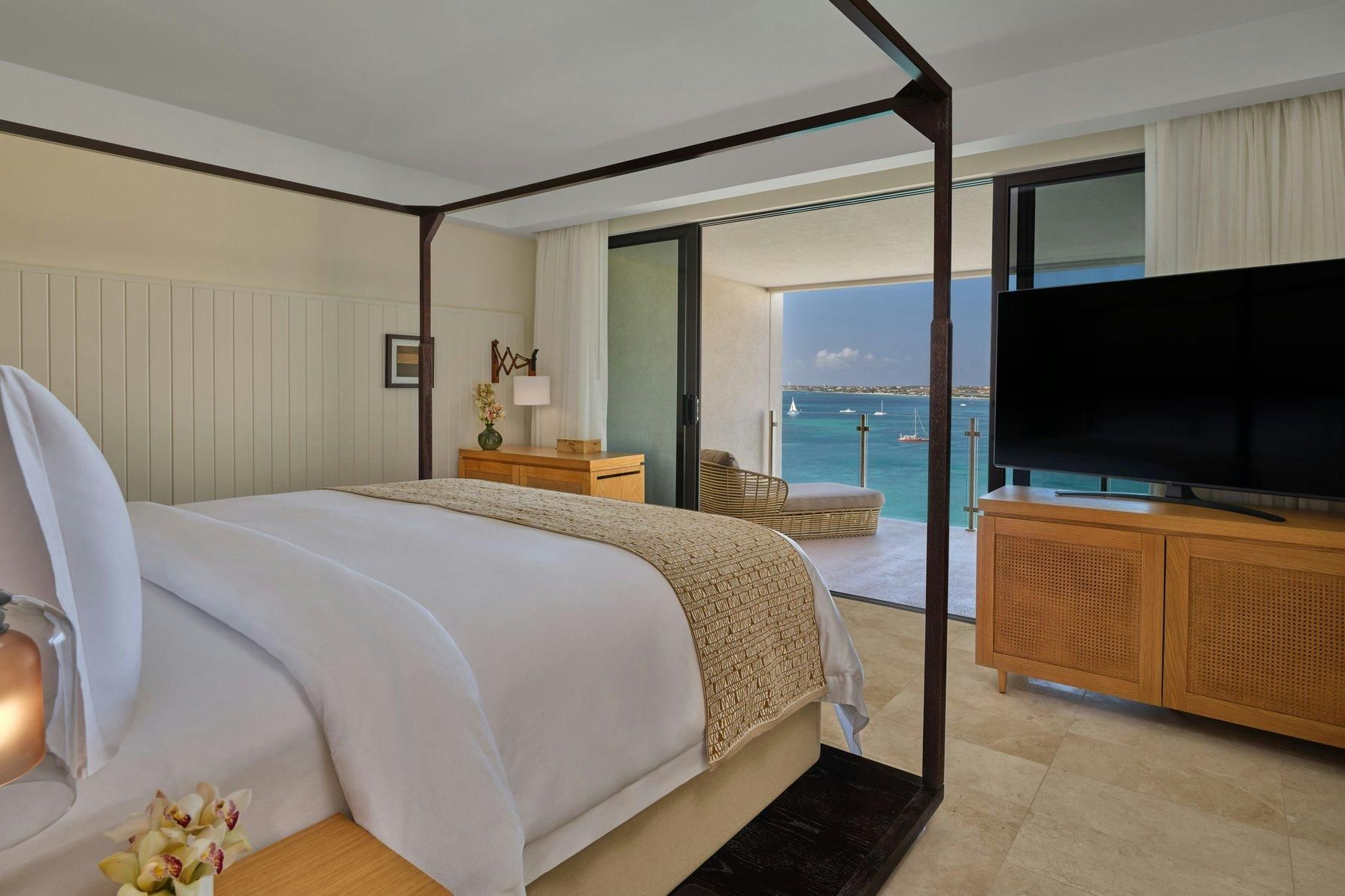 Caroline Astor Suite, 1 Bedroom Presidential Suite, 1 King, Ocean facing view, Terrace
