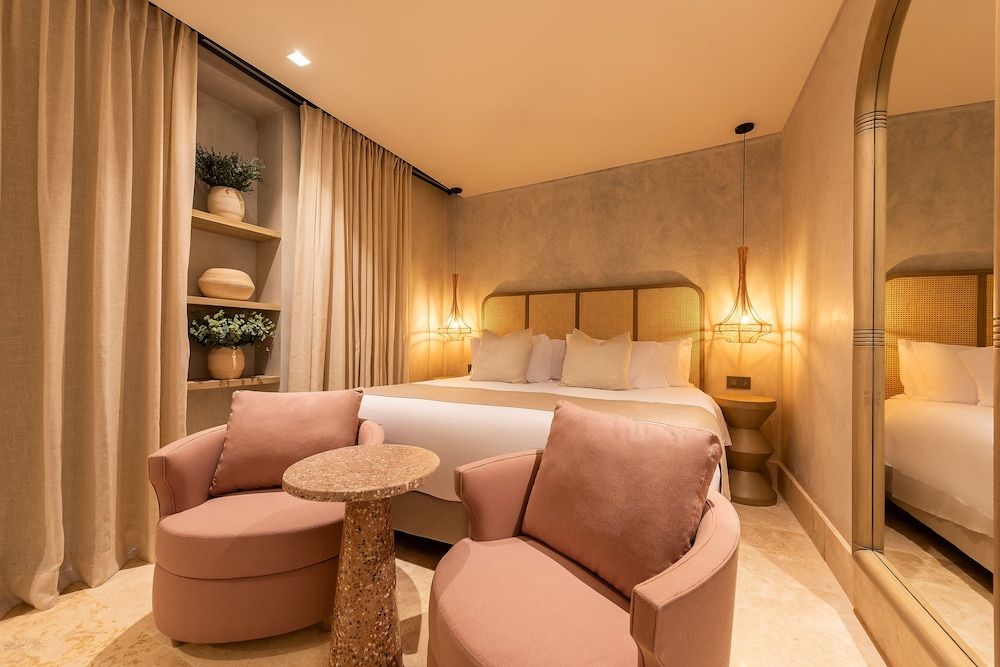 Luxury Room