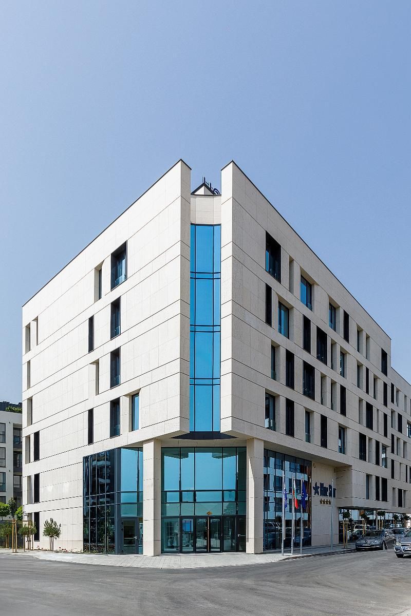 Blue Star Luxury Hotel 4*