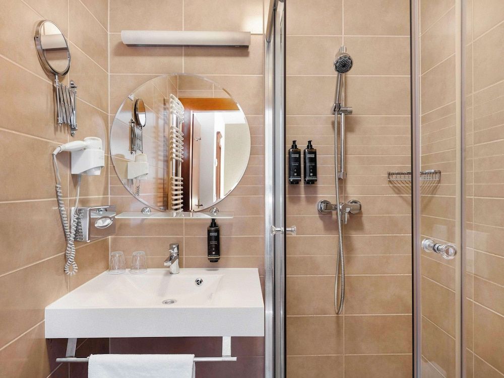 Mercure Szekesfehervar Magyar Kiraly Classic Room, 1 Single Bed 5