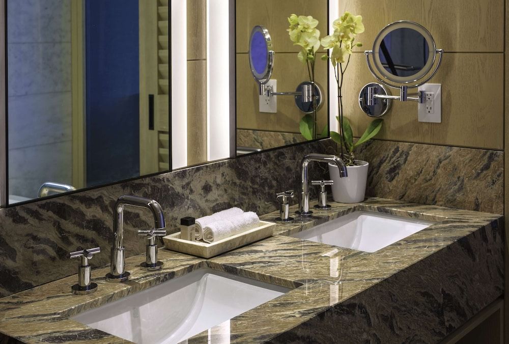 Wyndham Grand Barbados Sam Lords Castle All Inclusive Resort Deluxe Room, 2 Queen Beds, Ocean View 2