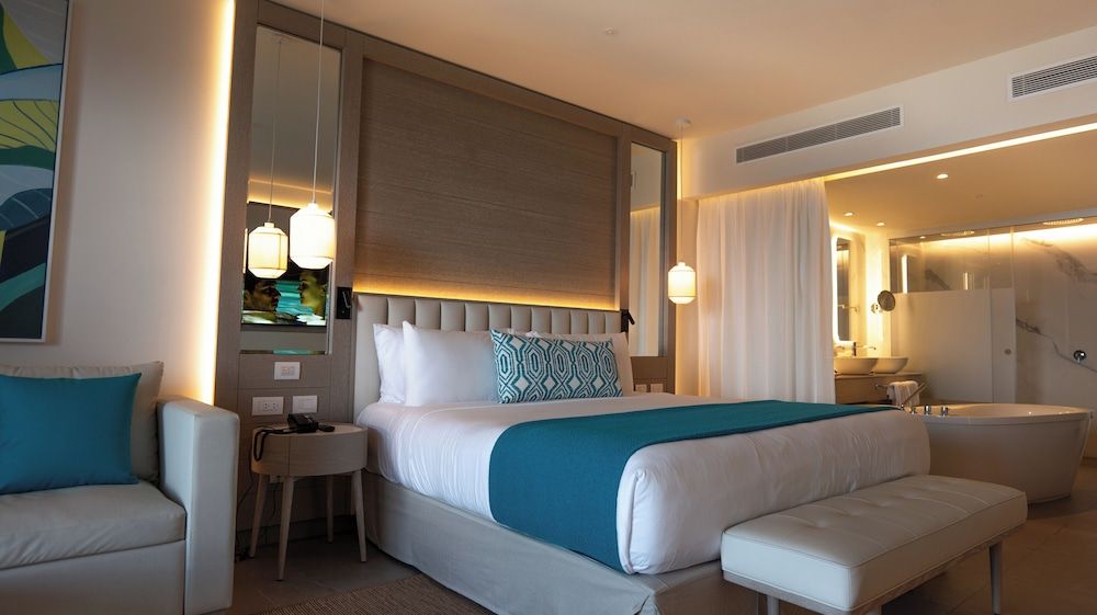 Platinum Junior Suite