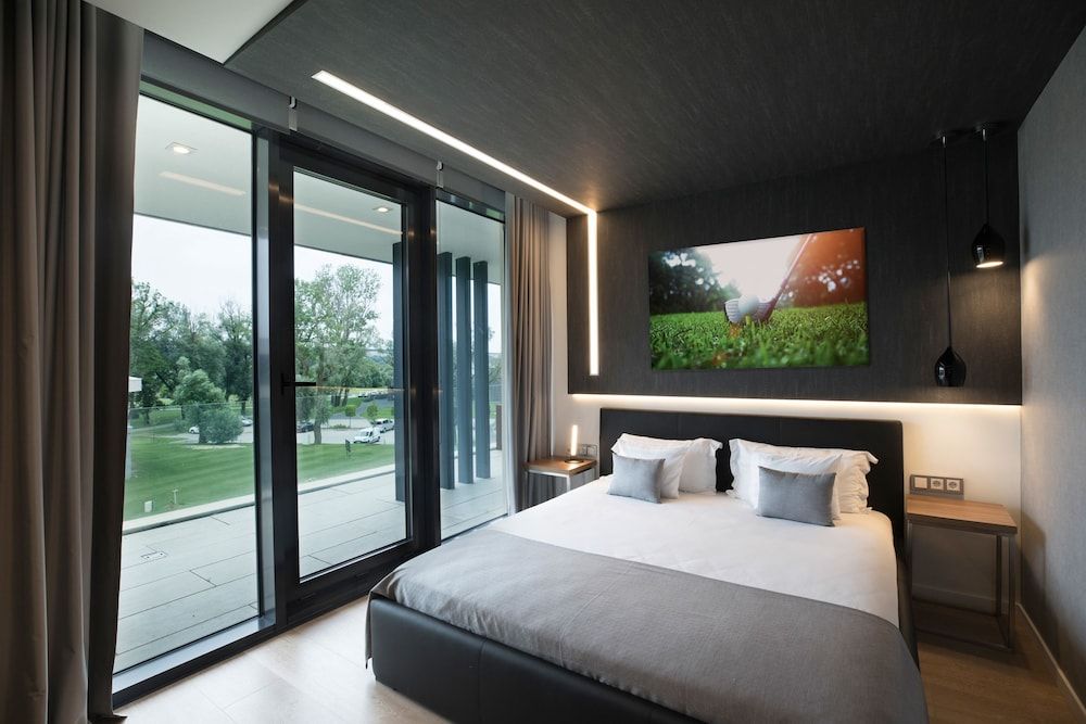 Penthouse Premium Luxury Suite