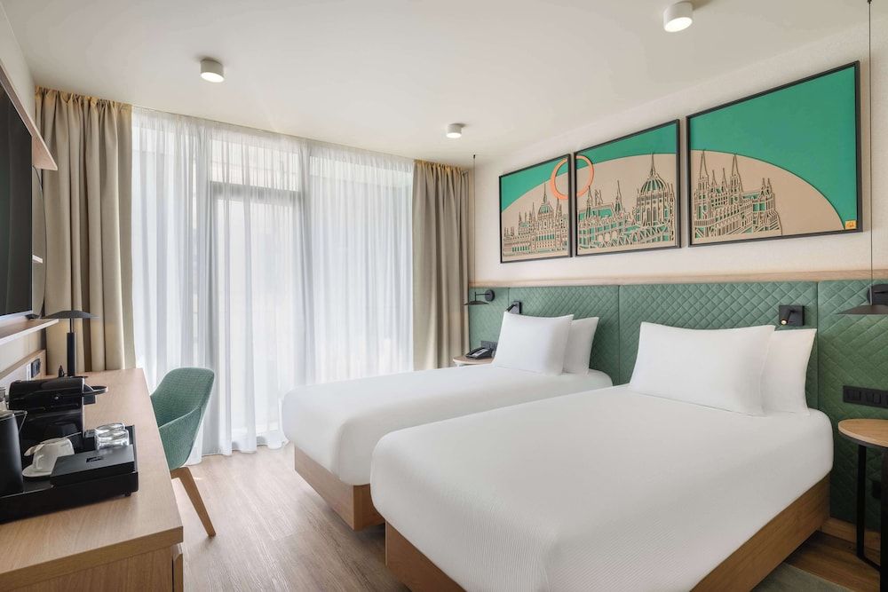 Hilton Garden Inn Debrecen City Center Standard Twin Room, 2 Twin Beds 3