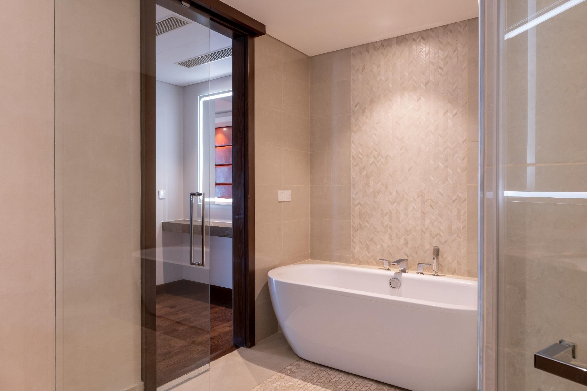 Penthouse Suite - Balcony - Ocean View