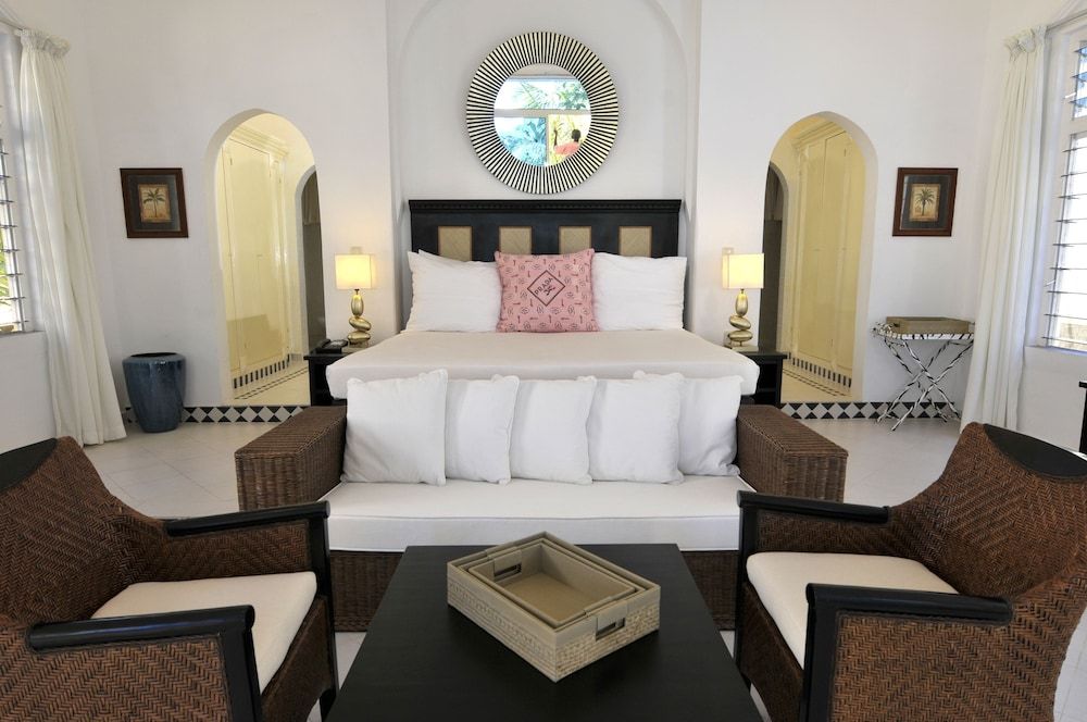 Coco Ocean Resort & Spa Club Villa