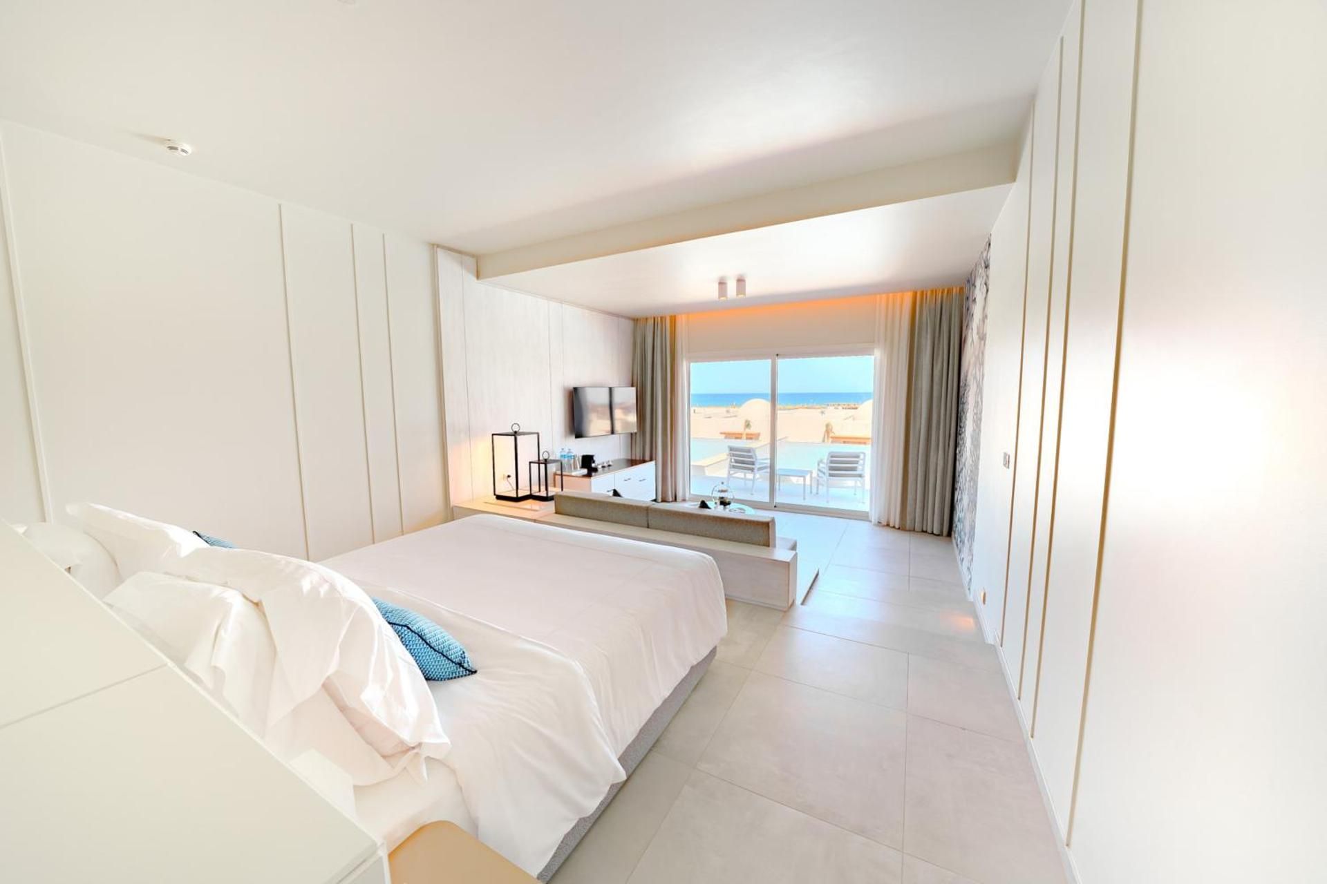 SENTIDO Reef Oasis Suakin Resort Swim up Private Pool Suite