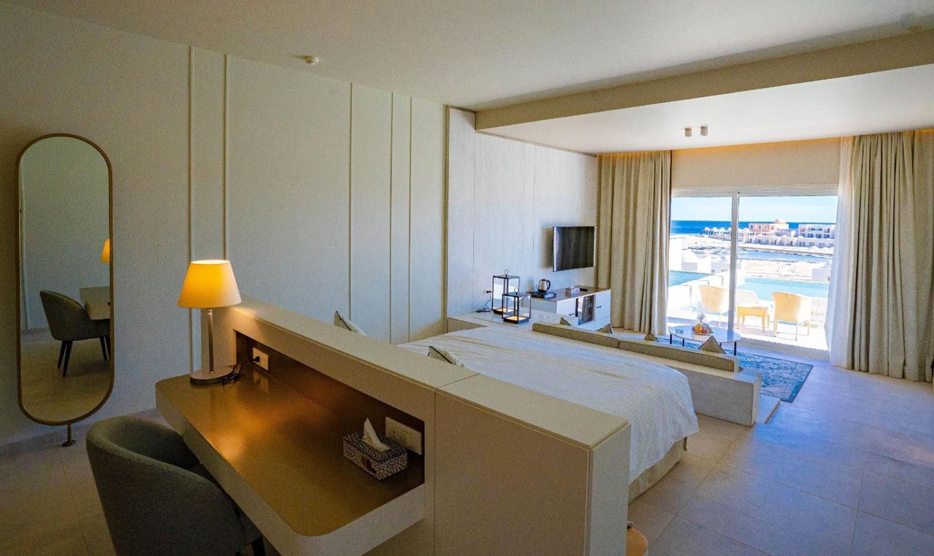 SENTIDO Reef Oasis Suakin Resort Swim up Private Pool Suite 5